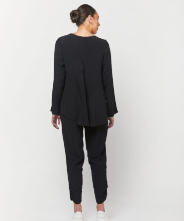 Silhouette V Neck Top