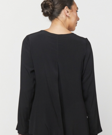 Silhouette V Neck Top